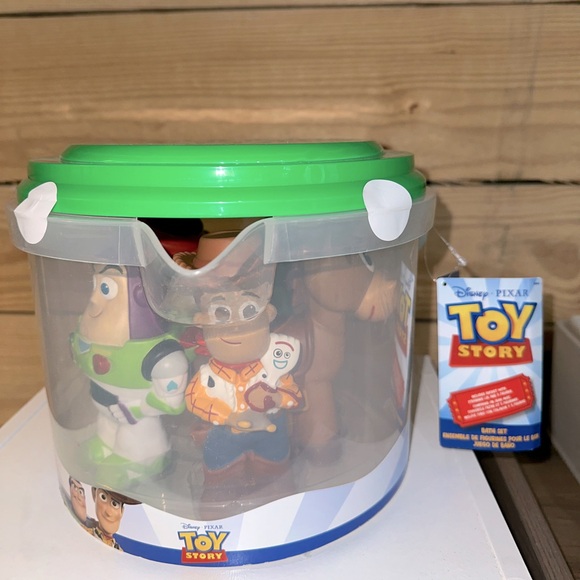 Disney Other - DISNEY • Toy Story Bath Toy Set